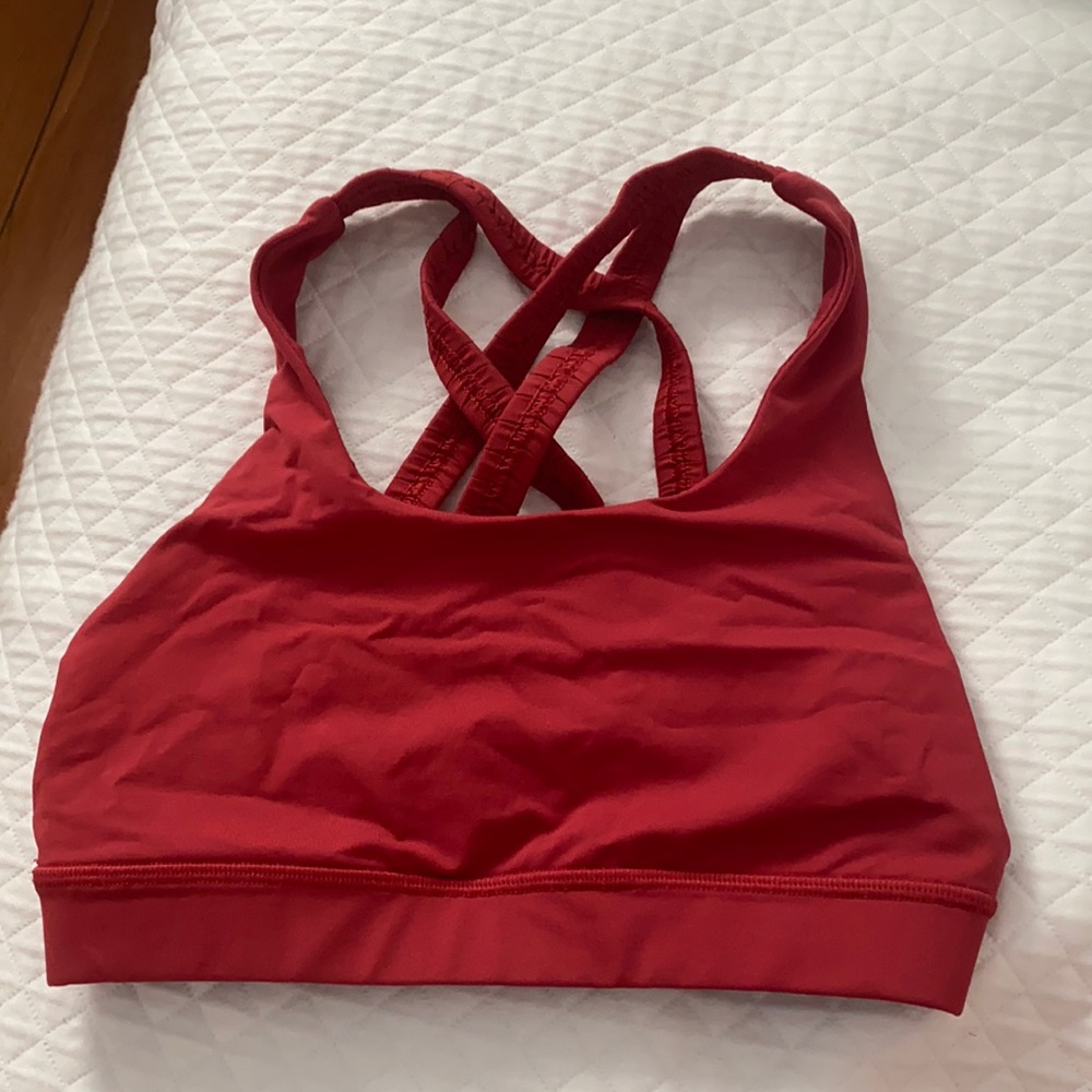 Lululemon sports bra